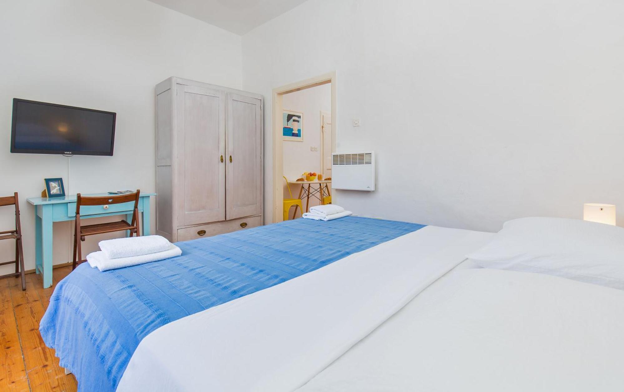 Arty Apartments In The Heart Of Dubrovnik By Irundo Luaran gambar